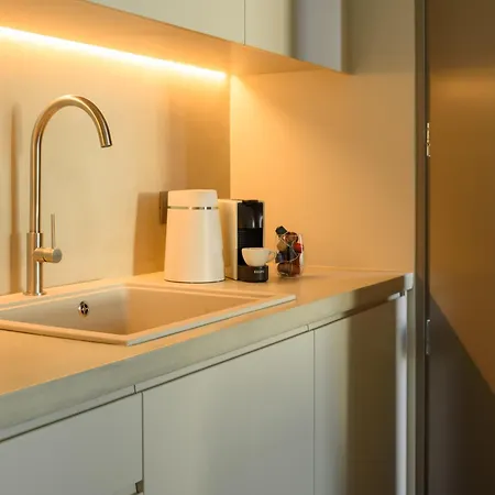 Santopaz فندق أويا